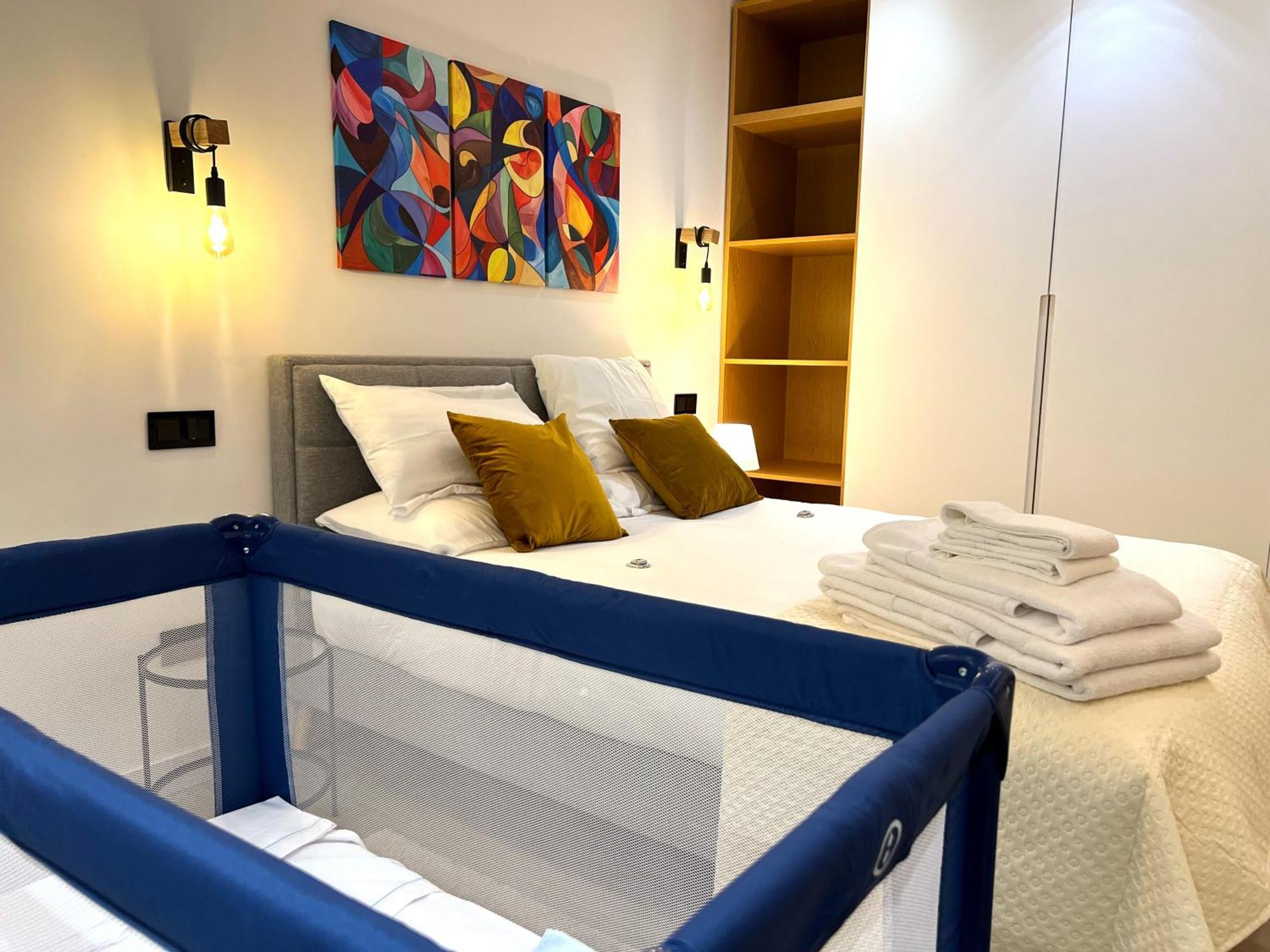 Duplex Moderno Y Acogedor Junto A Atocha Lägenhet Madrid Exteriör bild