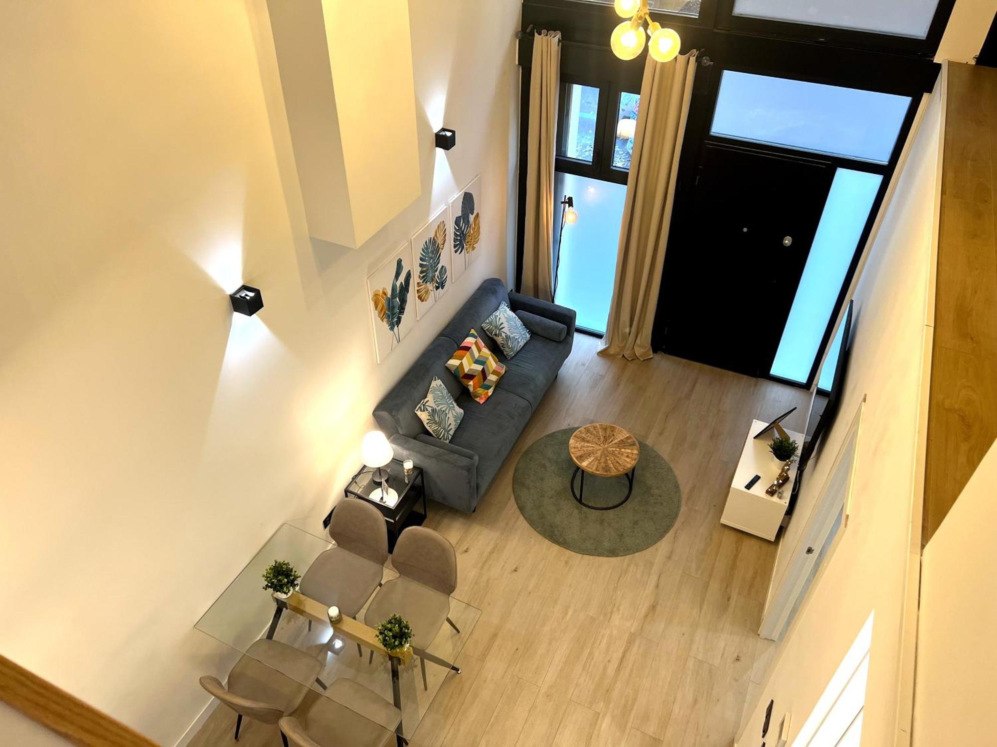 Duplex Moderno Y Acogedor Junto A Atocha Lägenhet Madrid Exteriör bild